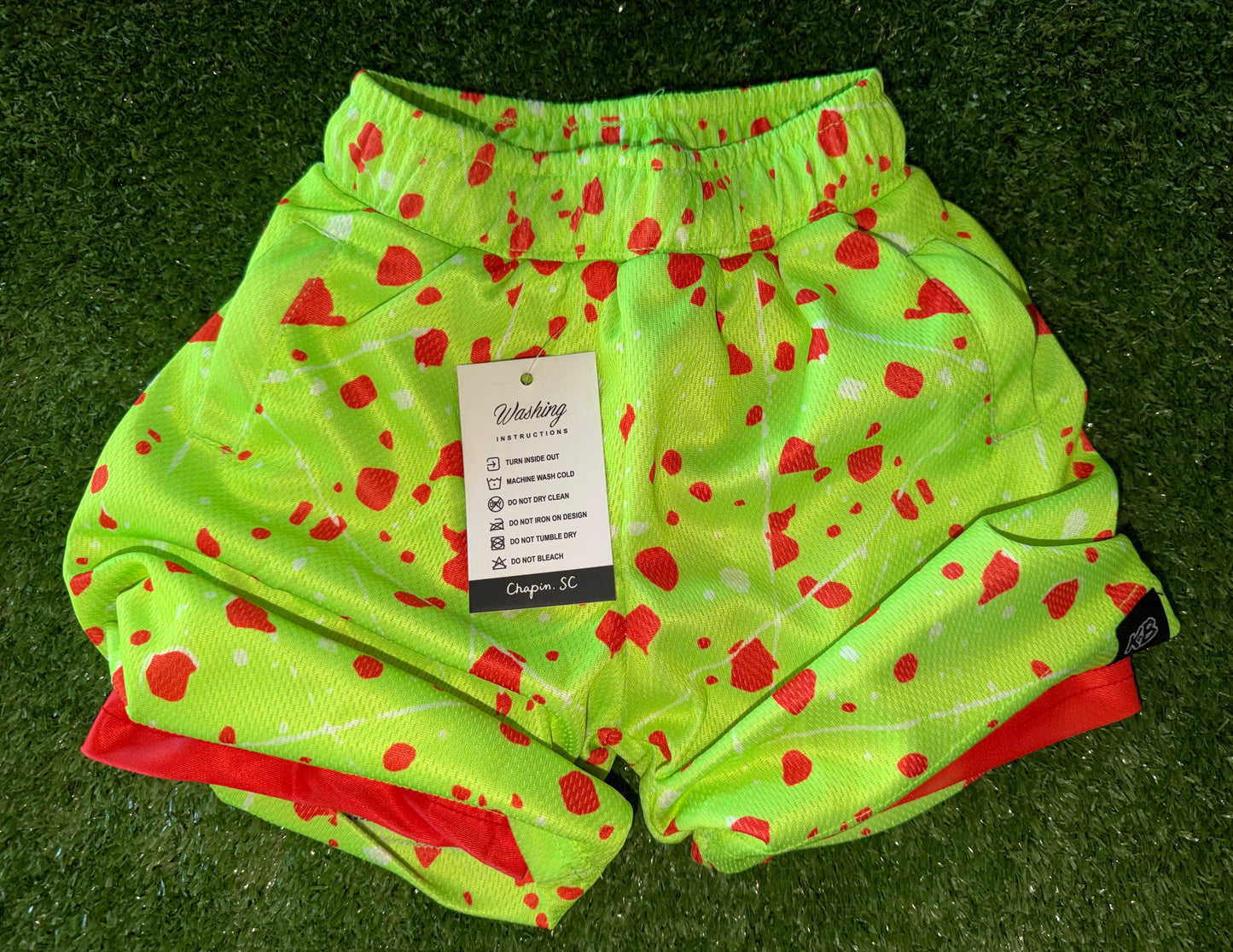 KB shorts neon yellow/orange