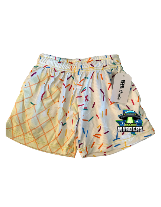 Base invaders shorts white ice cream