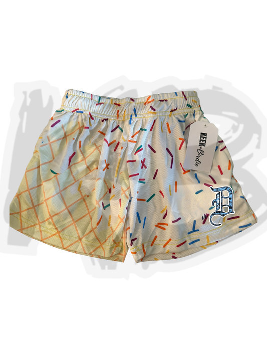 Dingers Shorts ice cream white