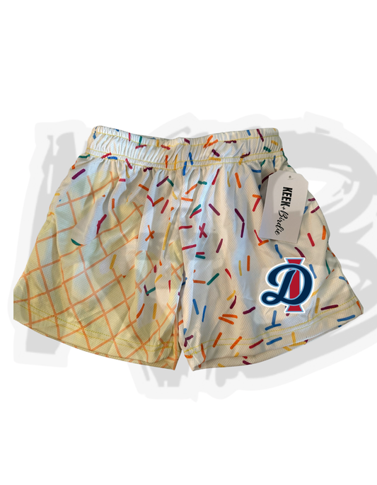 DI shorts white ice cream